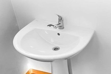 Conteneur Sanitaire de 10 Pieds (7,35 m²) – Image 3