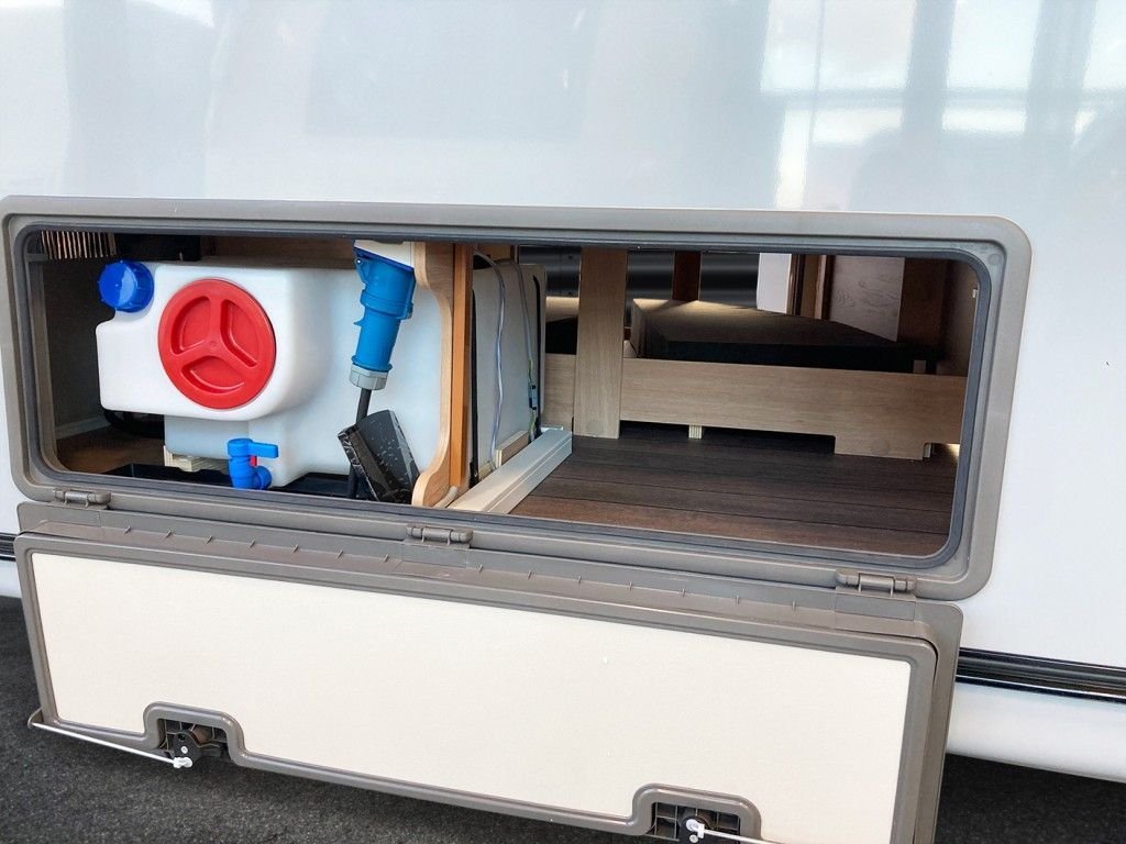 Knaus Südwind 580 QS Neuve – Image 9