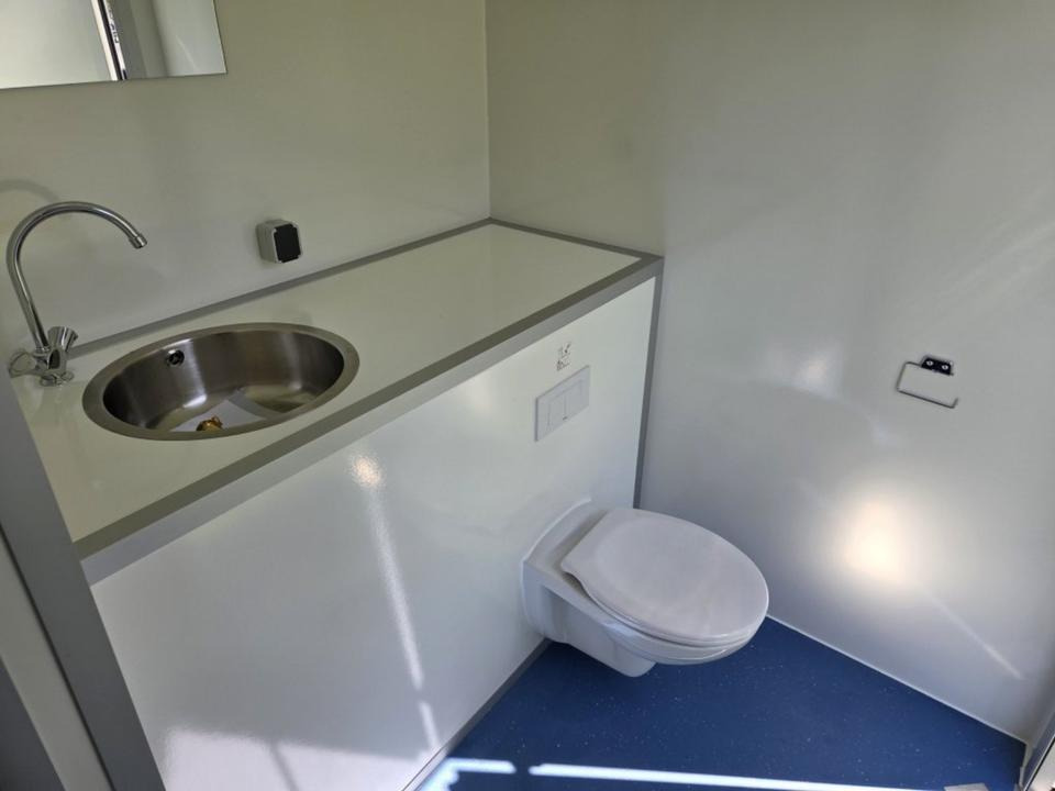Remorque sanitaire toilette douche salle de bain – Image 7