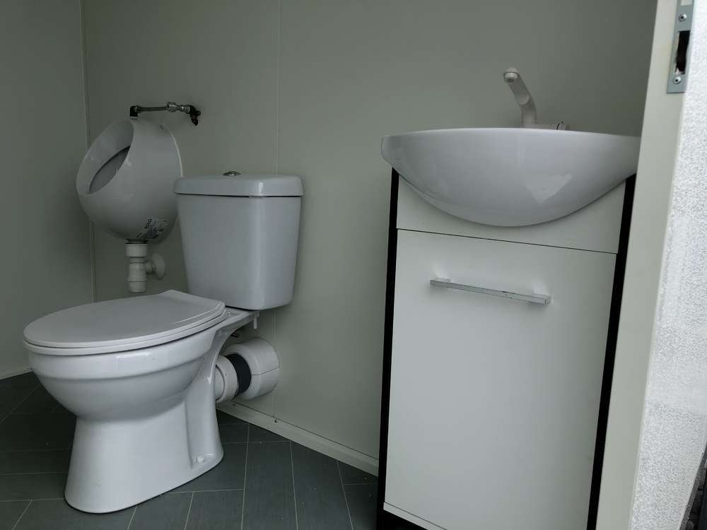 Remorque sanitaire double autonome – Image 9