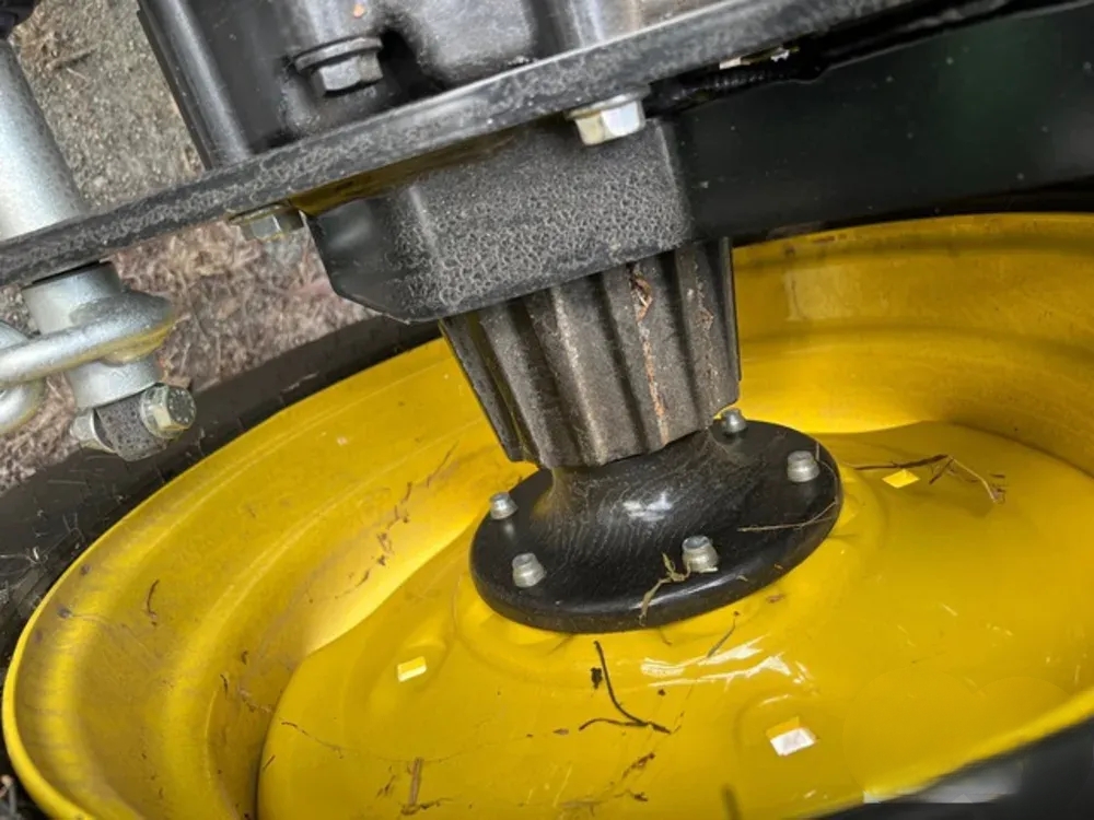 John Deere 3032E de 2025 57 heures – Image 12