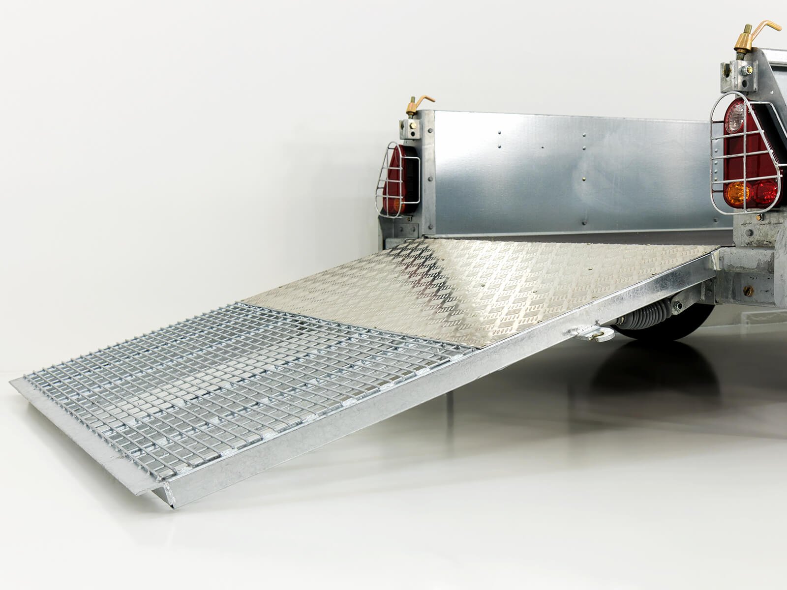 Remorque pour engins de chantier Ifor Williams GD 84 125×250 1,4 t | Rampe - Neuve – Image 3