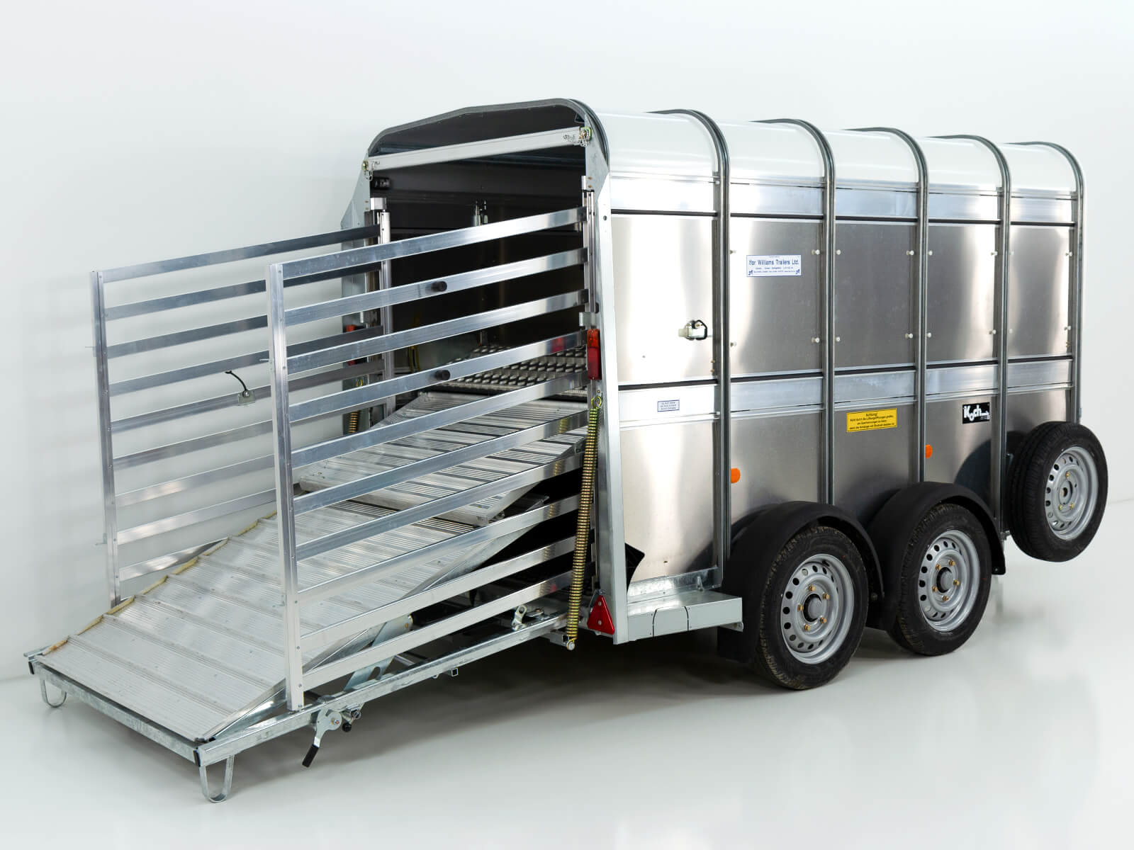 Remorque à bétail Ifor Williams TA5 156×311 cm Hauteur : 183 cm 2,7 t Double étage - Neuve – Image 8
