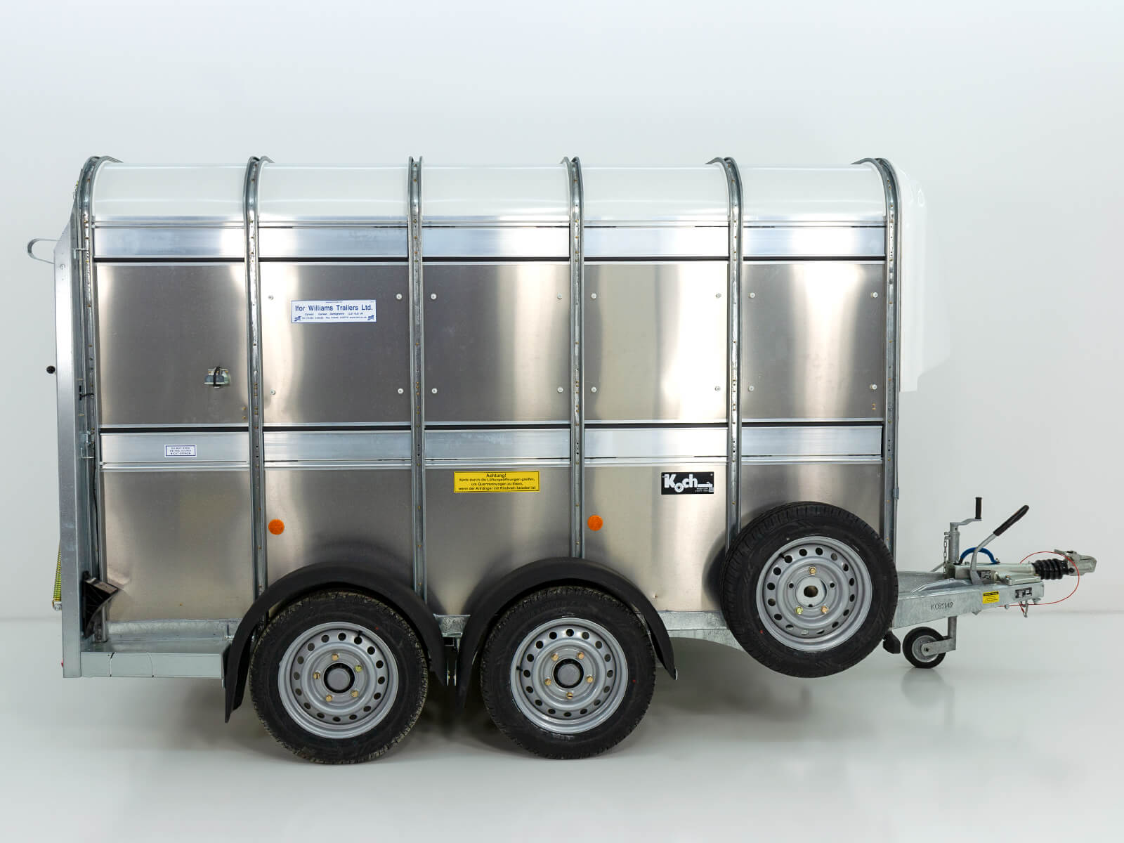 Remorque à bétail Ifor Williams TA5 156×311 cm Hauteur : 183 cm 2,7 t Double étage - Neuve – Image 7