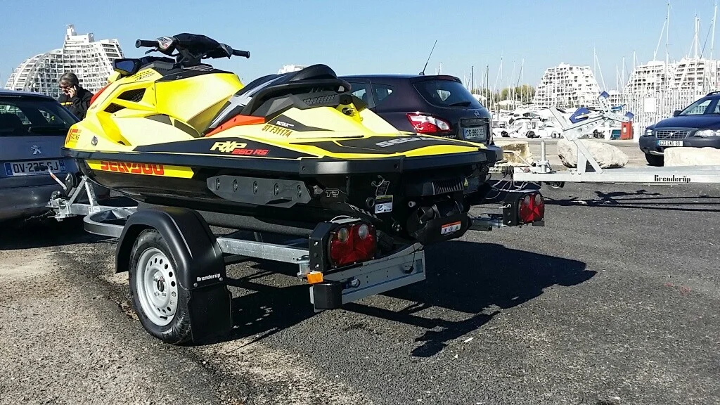 Remorque jet-ski Brenderup – PTAC 500 à 750 kg – Jusqu’à 4,50 m – Image 3
