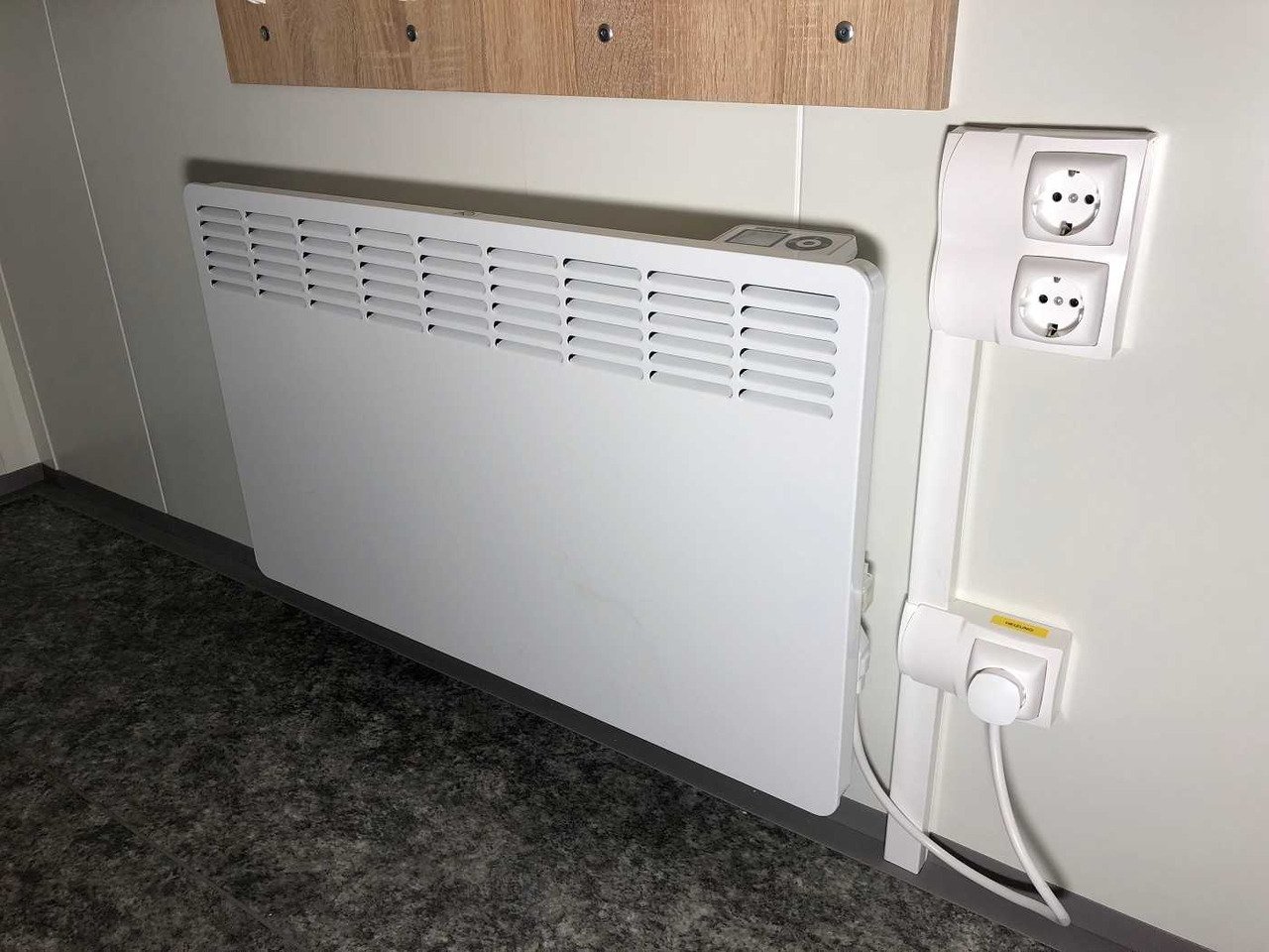 Conteneur Remorque bureau 6 à 8 personnes avec toilettes neuf – Image 9