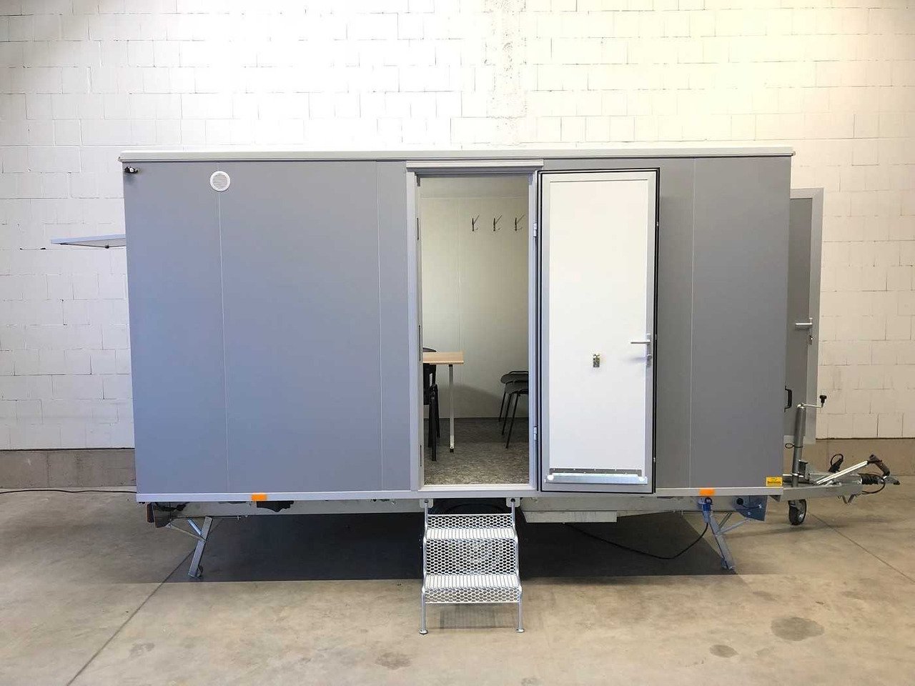 Conteneur Remorque bureau 6 à 8 personnes avec toilettes neuf – Image 3